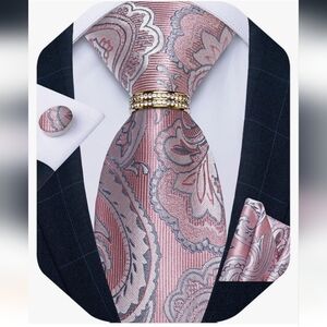 NWT DiBanGu Mens Tie Set Silk Necktie and Gold Tie Ring Pocket Square Cufflinks